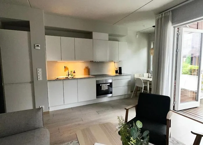 Seaside With Sea View - Balcony - 6 Pax Apartment *