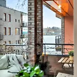 Seaside With Sea View - Balcony - 6 Pax * Oslo