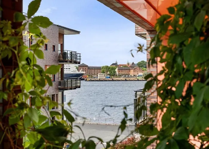 Seaside With Sea View - Balcony - 6 Pax * Oslo
